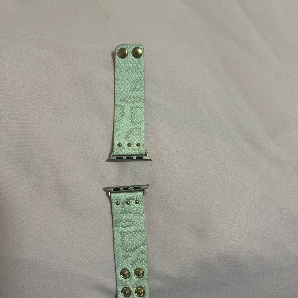 White snake color Apple Watch band